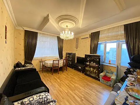 Satılır 3 otaqlı mənzil 90 m² — Bakı, Həzi Aslanov qəs. 3 otaq 90.00 m²