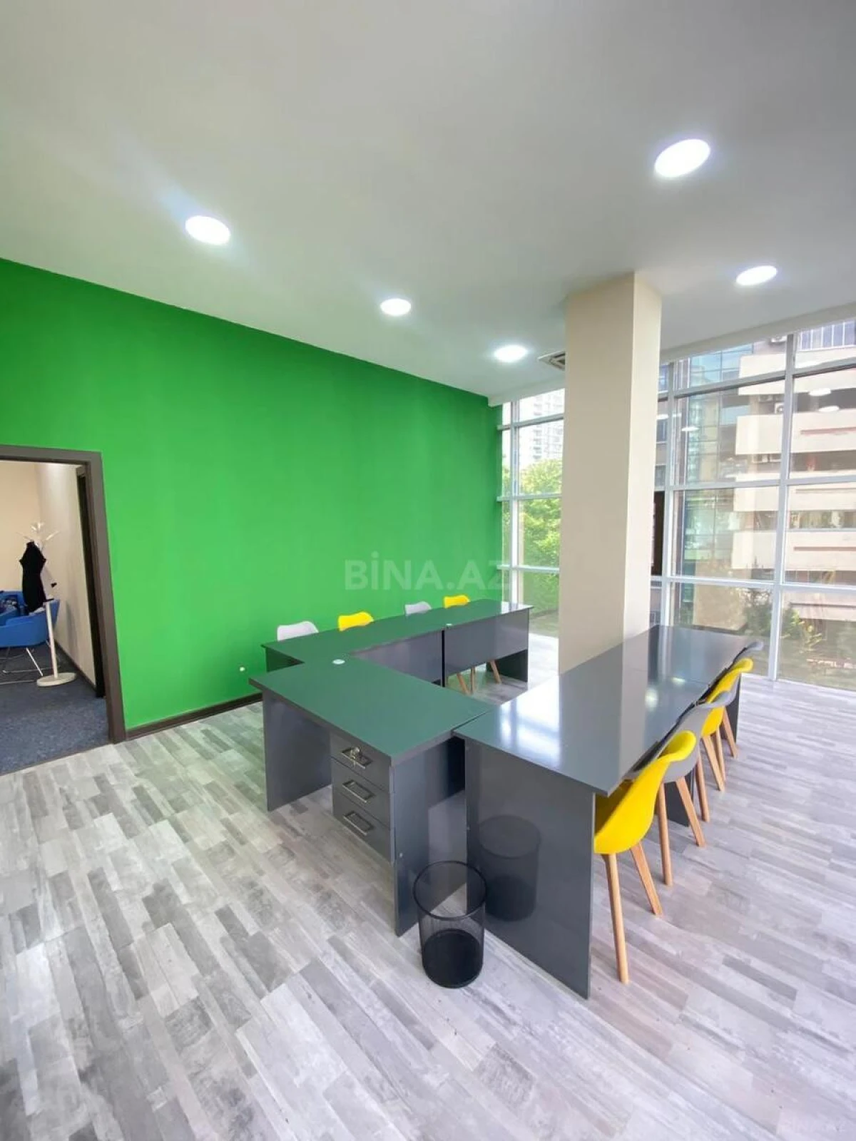 Kirayə verilir 3 otaqlı ofis 90 m²