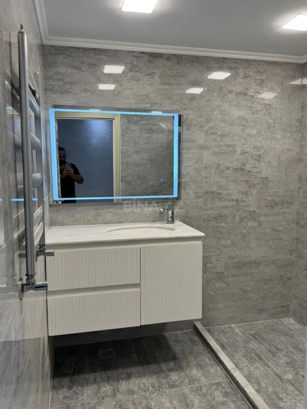 Satılır 3 otaqlı mənzil 120 m²