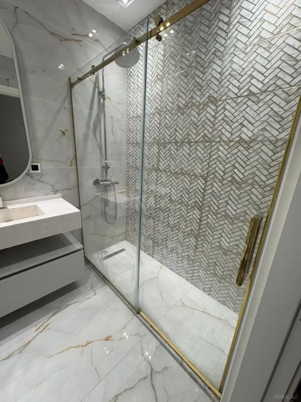 Kirayə verilir 3 otaqlı mənzil 105 m²