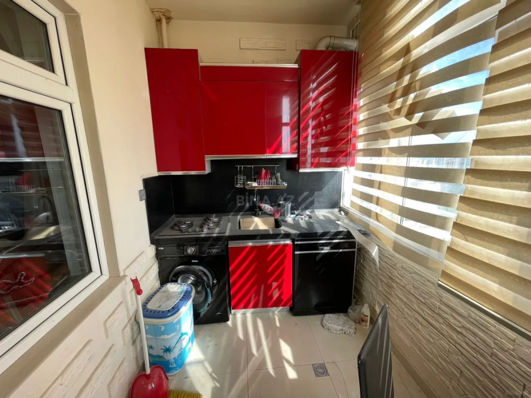 Kirayə verilir 3 otaqlı mənzil 137 m²