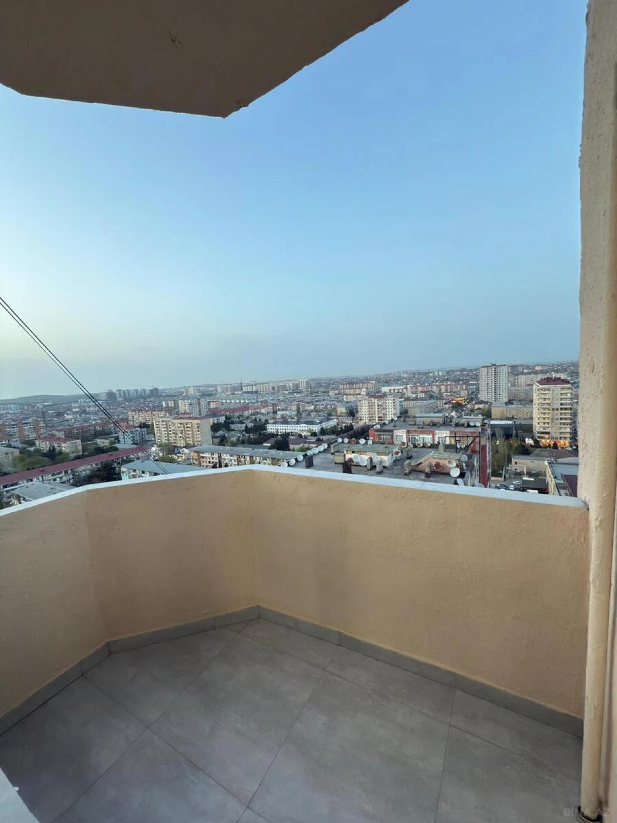 Satılır 3 otaqlı mənzil 90 m²