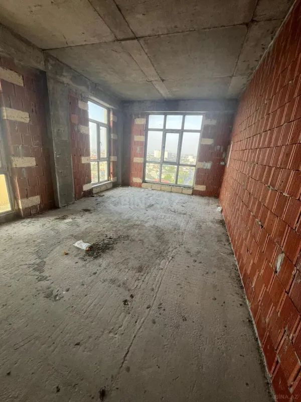 Satılır 3 otaqlı mənzil 112.2 m²