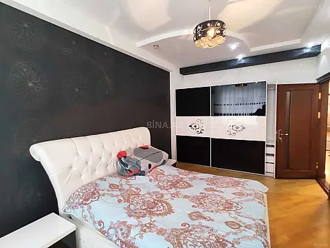 Kirayə verilir 2 otaqlı mənzil 70 m² — Bakı, Memar Əcəmi yanı 2 otaq 70.00 m²