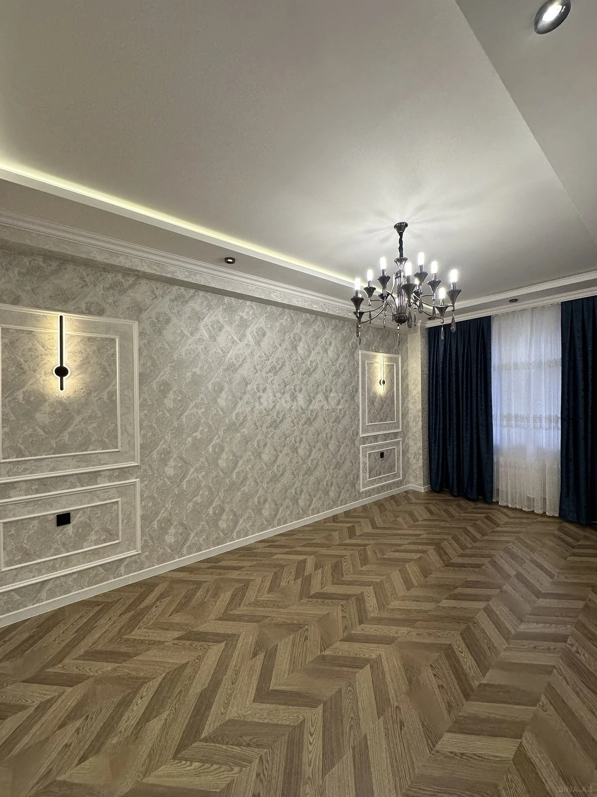 Satılır 2 otaqlı mənzil 65 m²