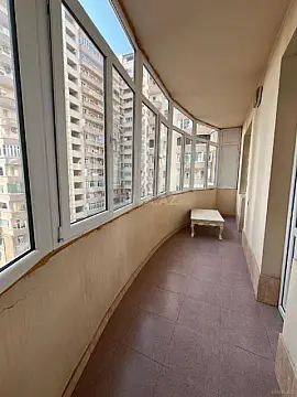 Satılır 3 otaqlı mənzil 150 m²