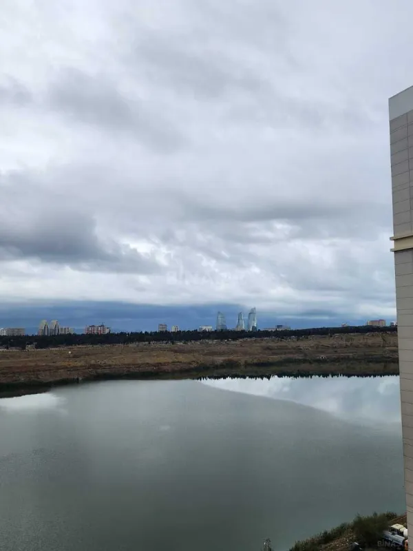 Satılır 3 otaqlı mənzil 72 m²