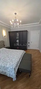 Satılır 3 otaqlı mənzil 130 m²