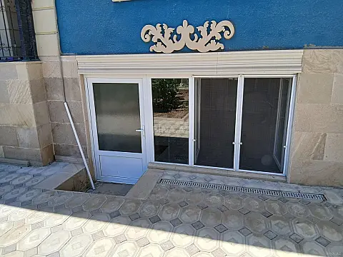 Satılır 5 otaqlı həyət evi 135 m²