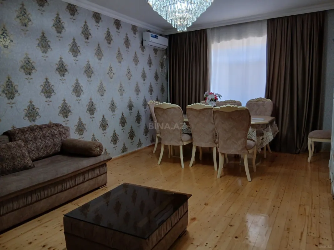 Satılır 5 otaqlı həyət evi 135 m²