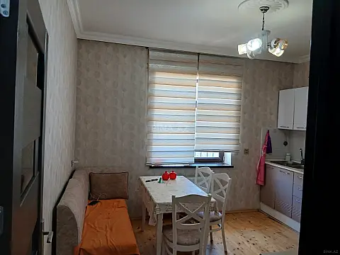 Satılır 5 otaqlı həyət evi 135 m²