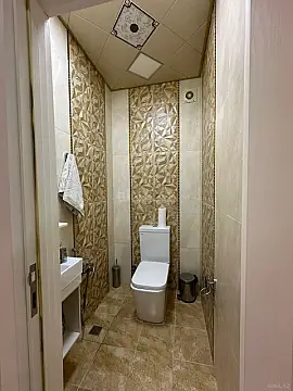 Satılır 2 otaqlı mənzil 125 m²