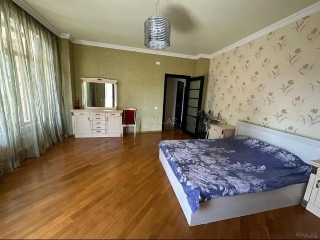 Kirayə verilir 3 otaqlı mənzil 110 m²