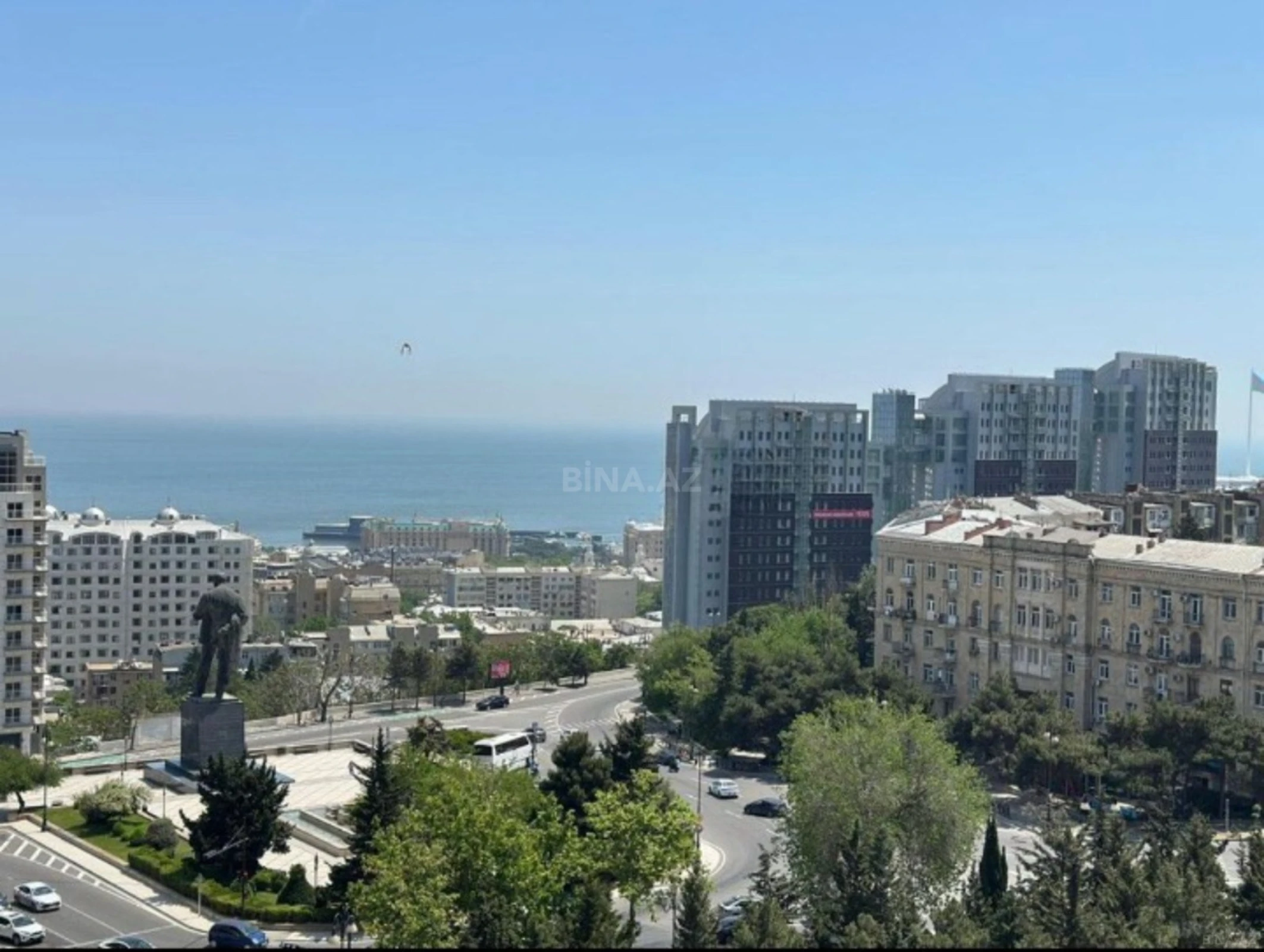 Kirayə verilir 3 otaqlı mənzil 110 m²