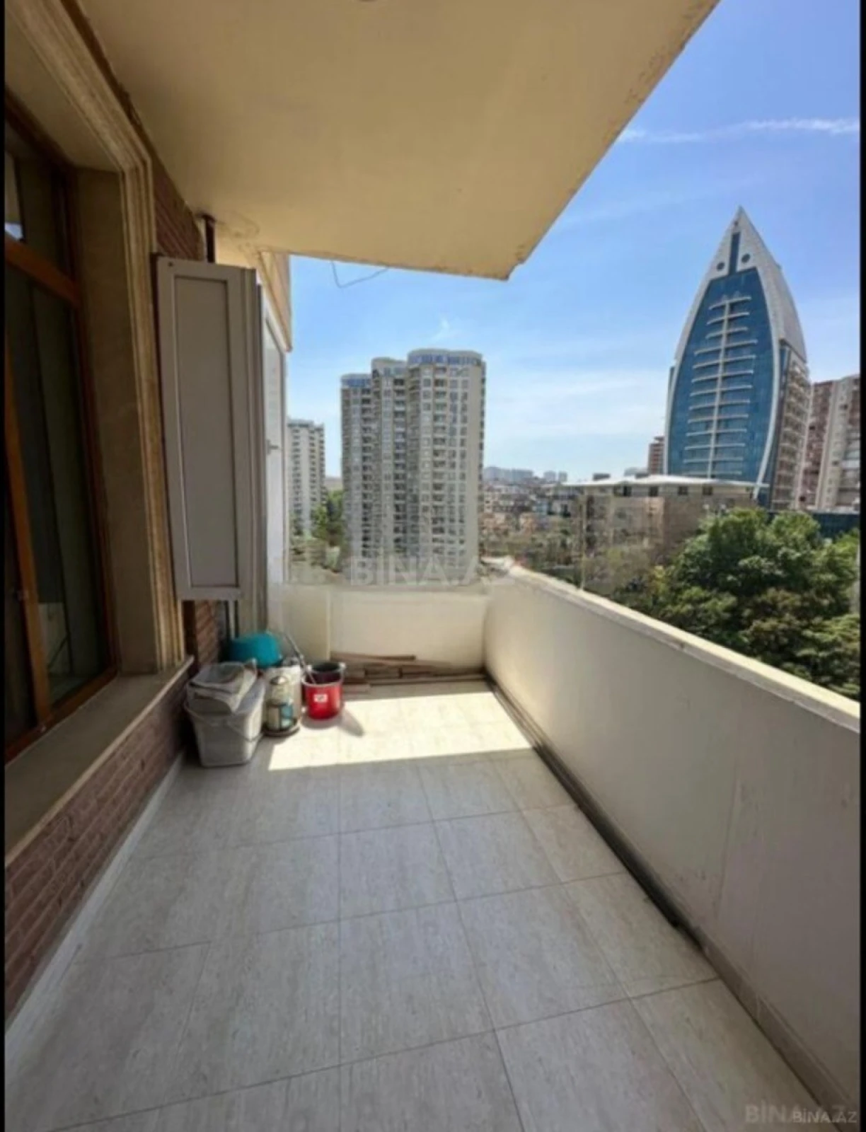 Kirayə verilir 3 otaqlı mənzil 110 m²