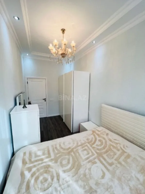 Satılır 3 otaqlı mənzil 75 m²