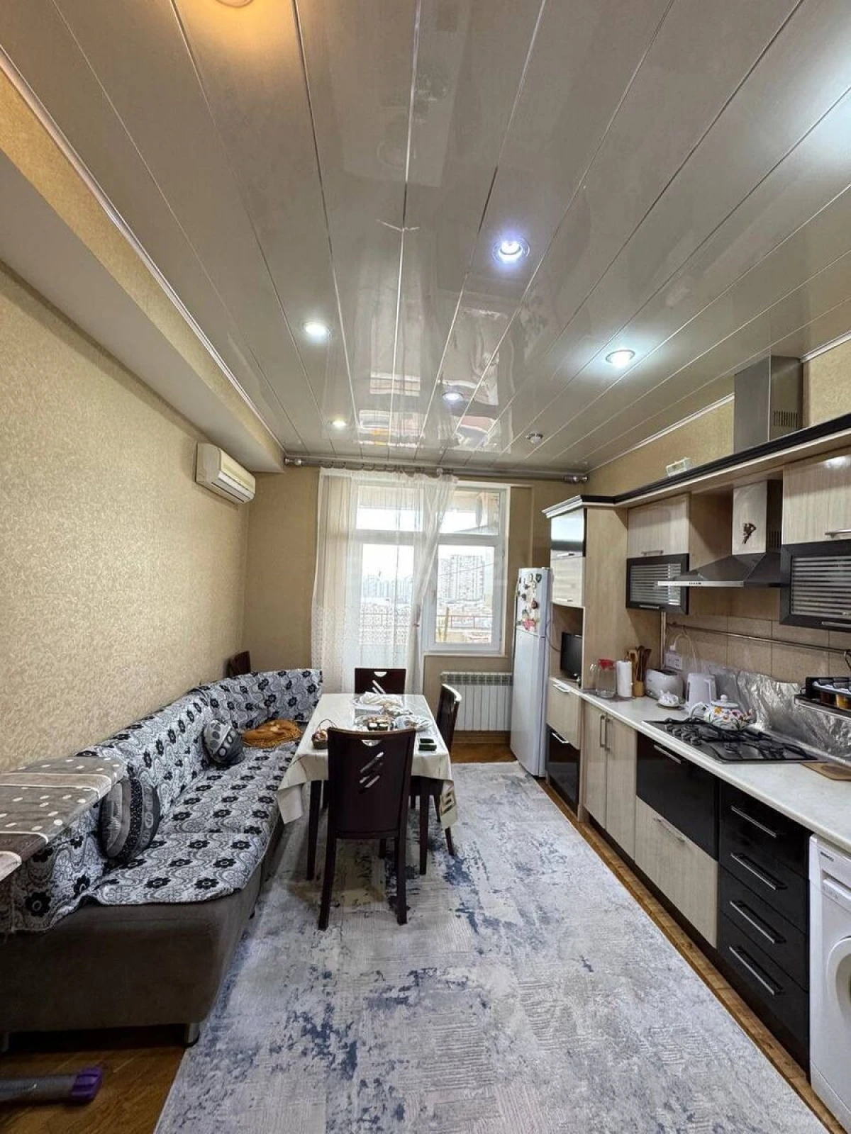 Satılır 3 otaqlı mənzil 120 m²