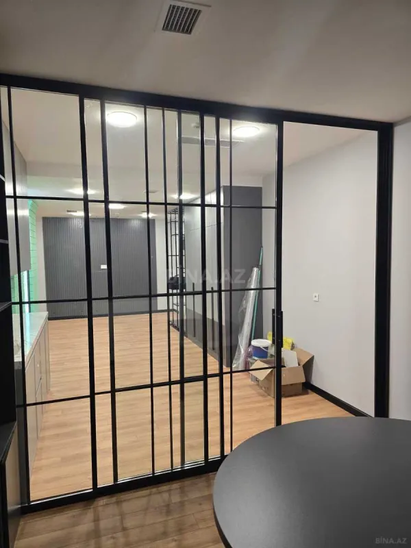 Kirayə verilir 4 otaqlı ofis 190 m²