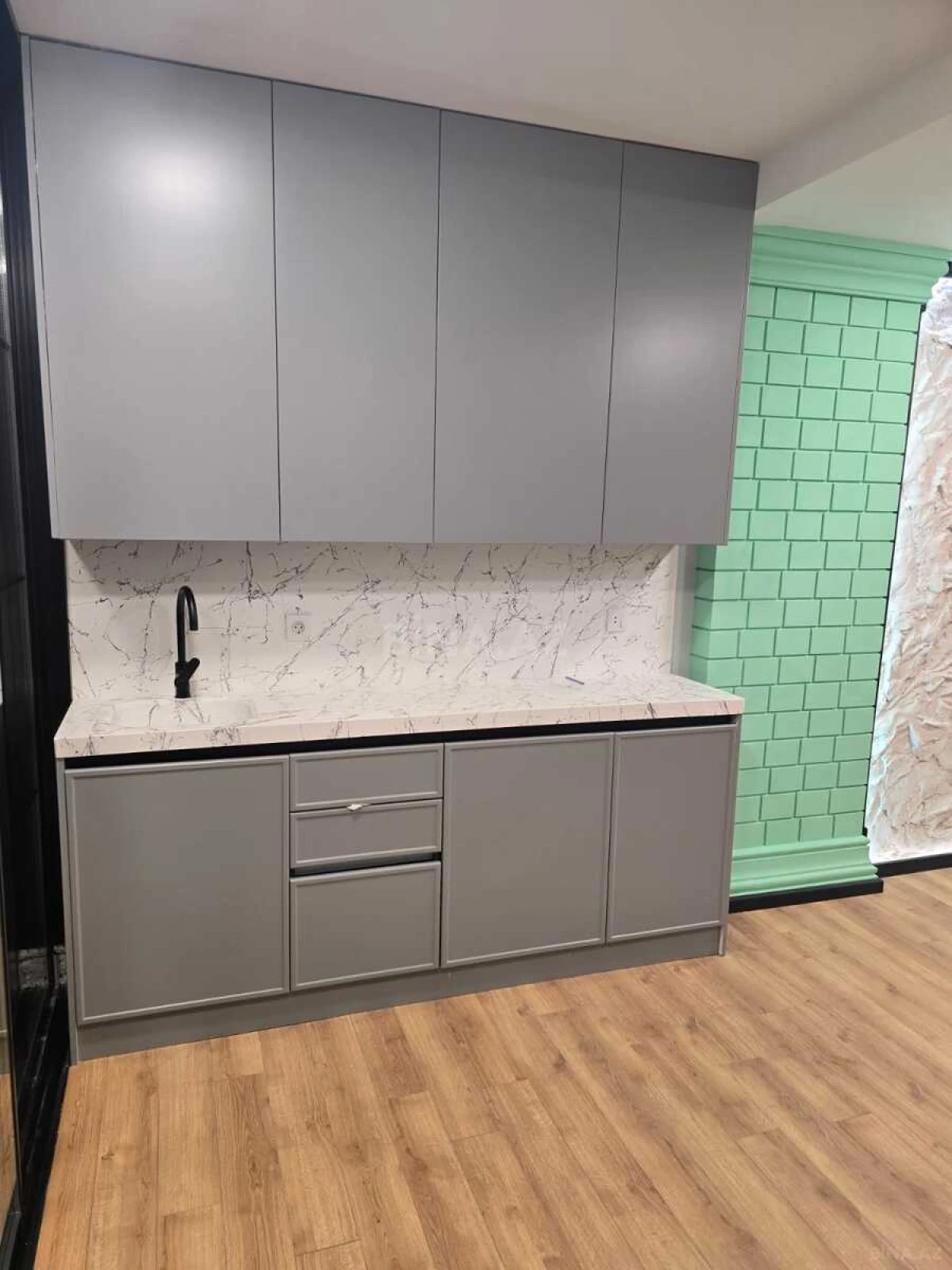 Kirayə verilir 4 otaqlı ofis 190 m²