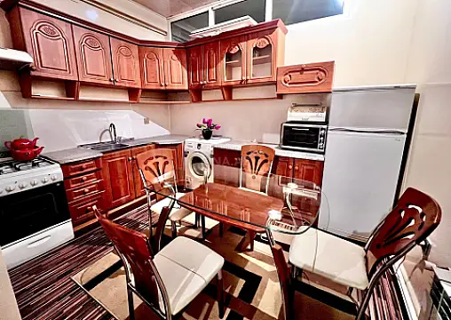 Kirayə verilir 2 otaqlı mənzil 75 m²
