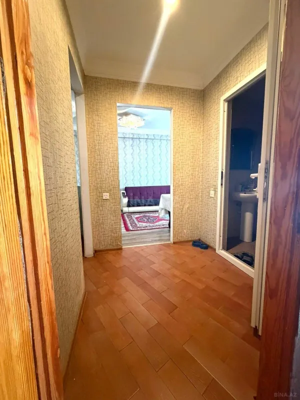 Satılır 2 otaqlı mənzil 75 m²