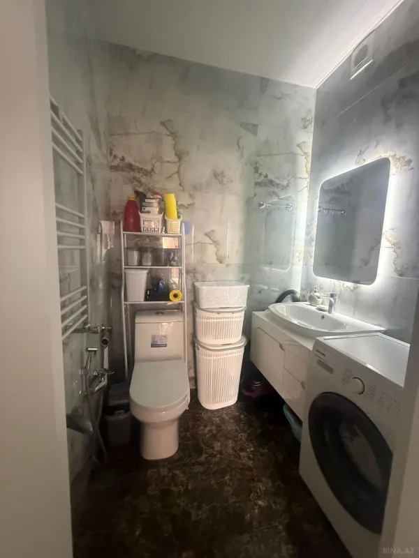 Satılır 4 otaqlı mənzil 149 m²