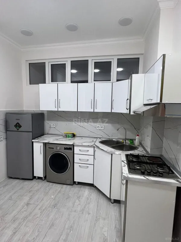 Kirayə verilir 2 otaqlı mənzil 76 m²