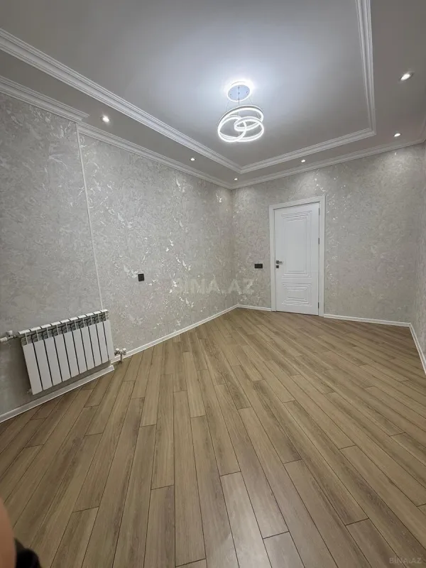 Satılır 3 otaqlı mənzil 82 m²