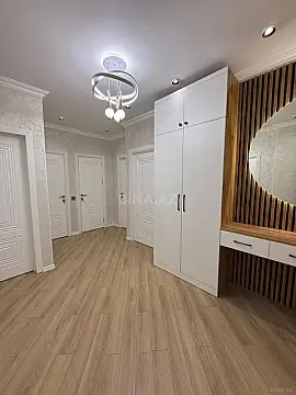 Satılır 3 otaqlı mənzil 82 m²