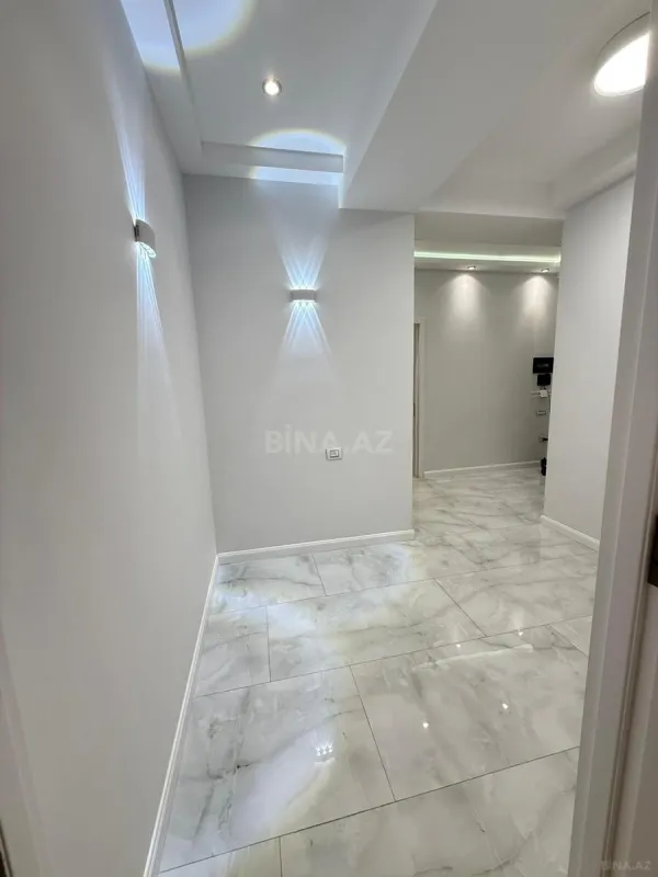 Kirayə verilir 3 otaqlı mənzil 130 m²