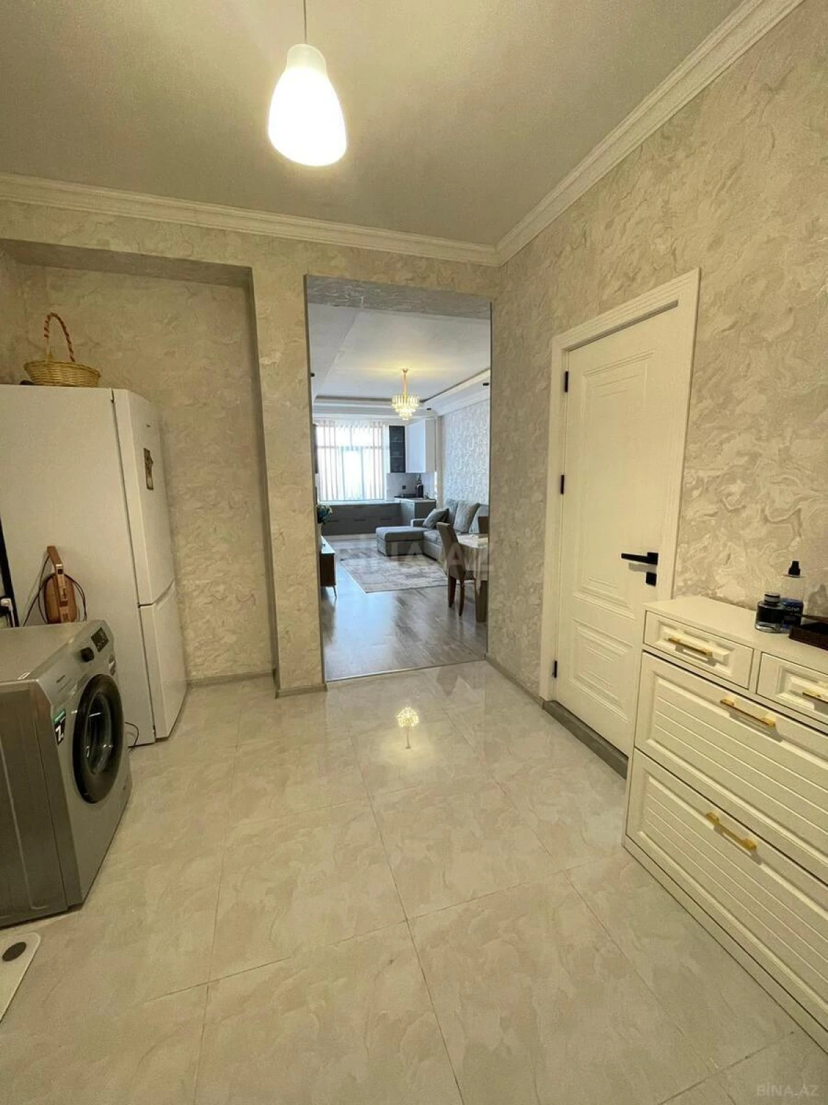 Satılır 3 otaqlı mənzil 67 m²