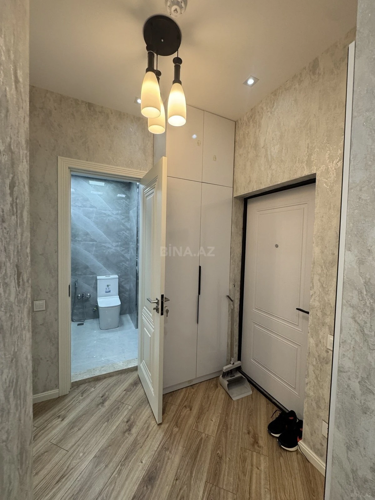 Kirayə verilir 2 otaqlı mənzil 55 m²