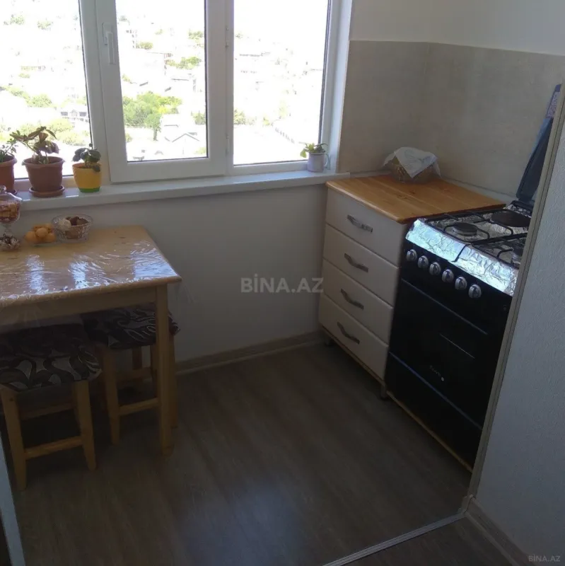 Satılır 2 otaqlı mənzil 75 m²