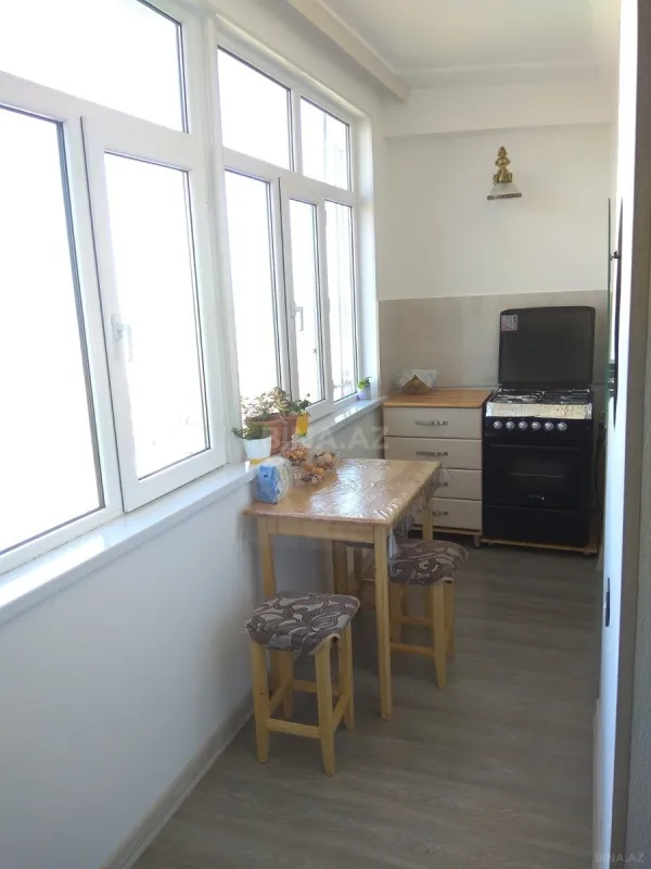 Satılır 2 otaqlı mənzil 75 m²