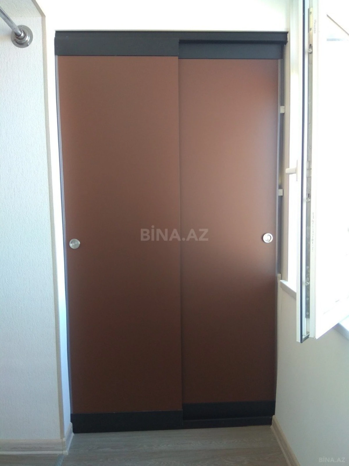 Satılır 2 otaqlı mənzil 75 m²