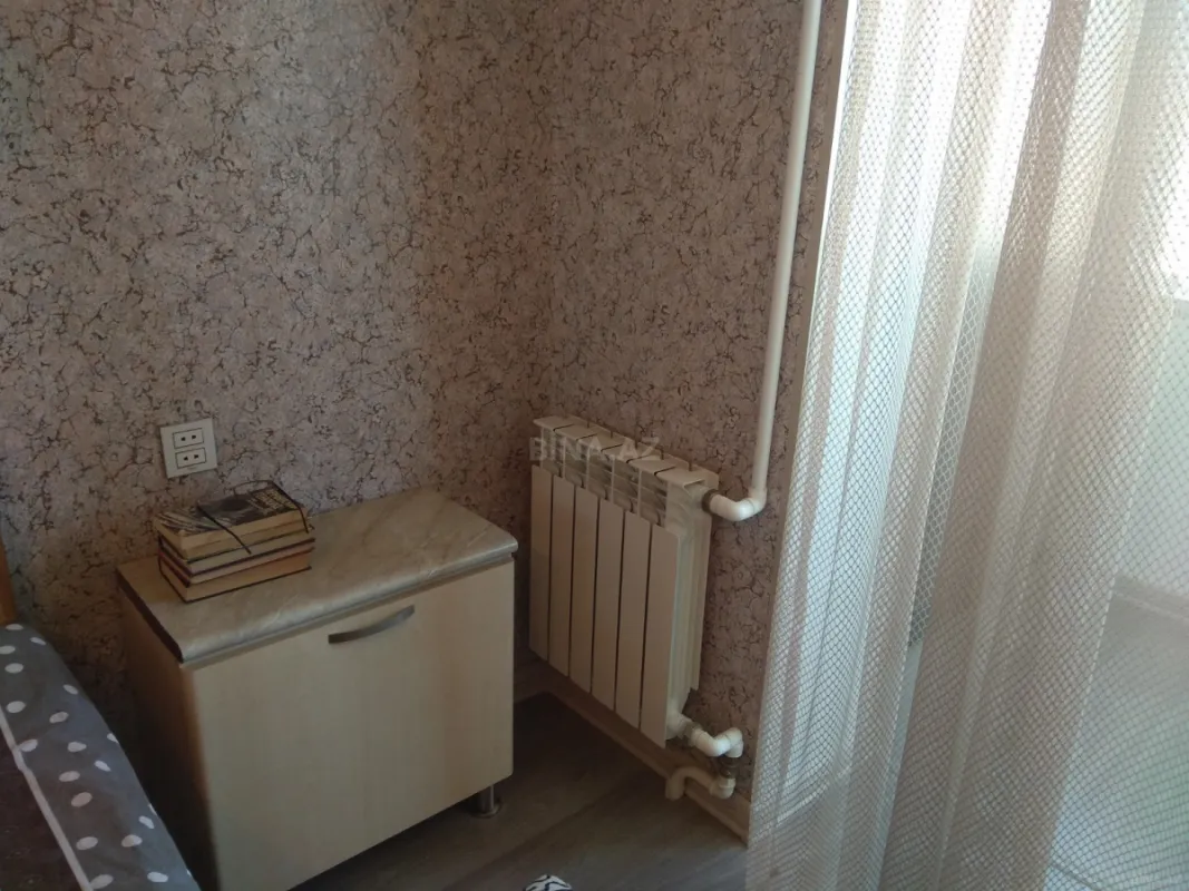Satılır 2 otaqlı mənzil 75 m²