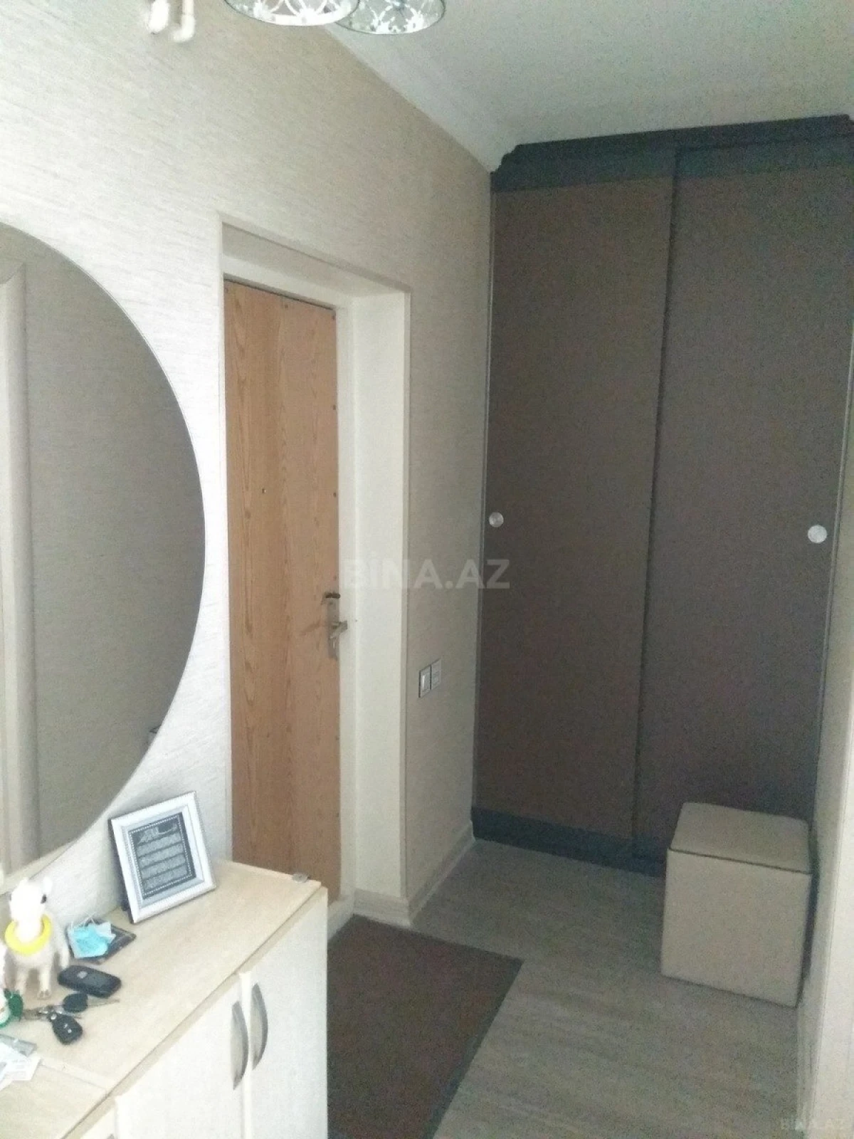 Satılır 2 otaqlı mənzil 75 m²