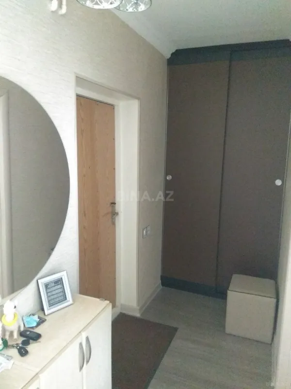 Satılır 2 otaqlı mənzil 75 m²