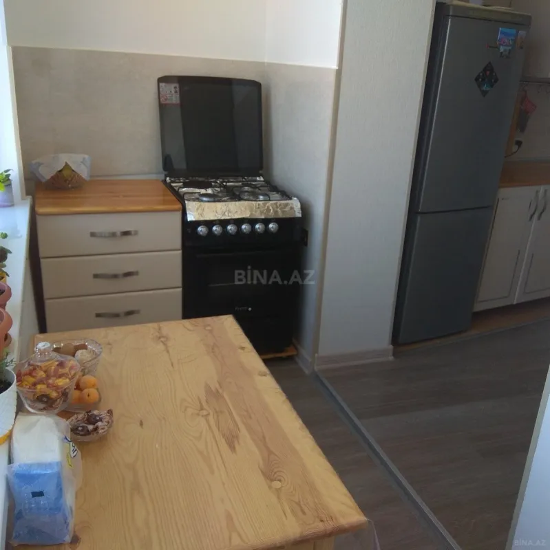 Satılır 2 otaqlı mənzil 75 m²
