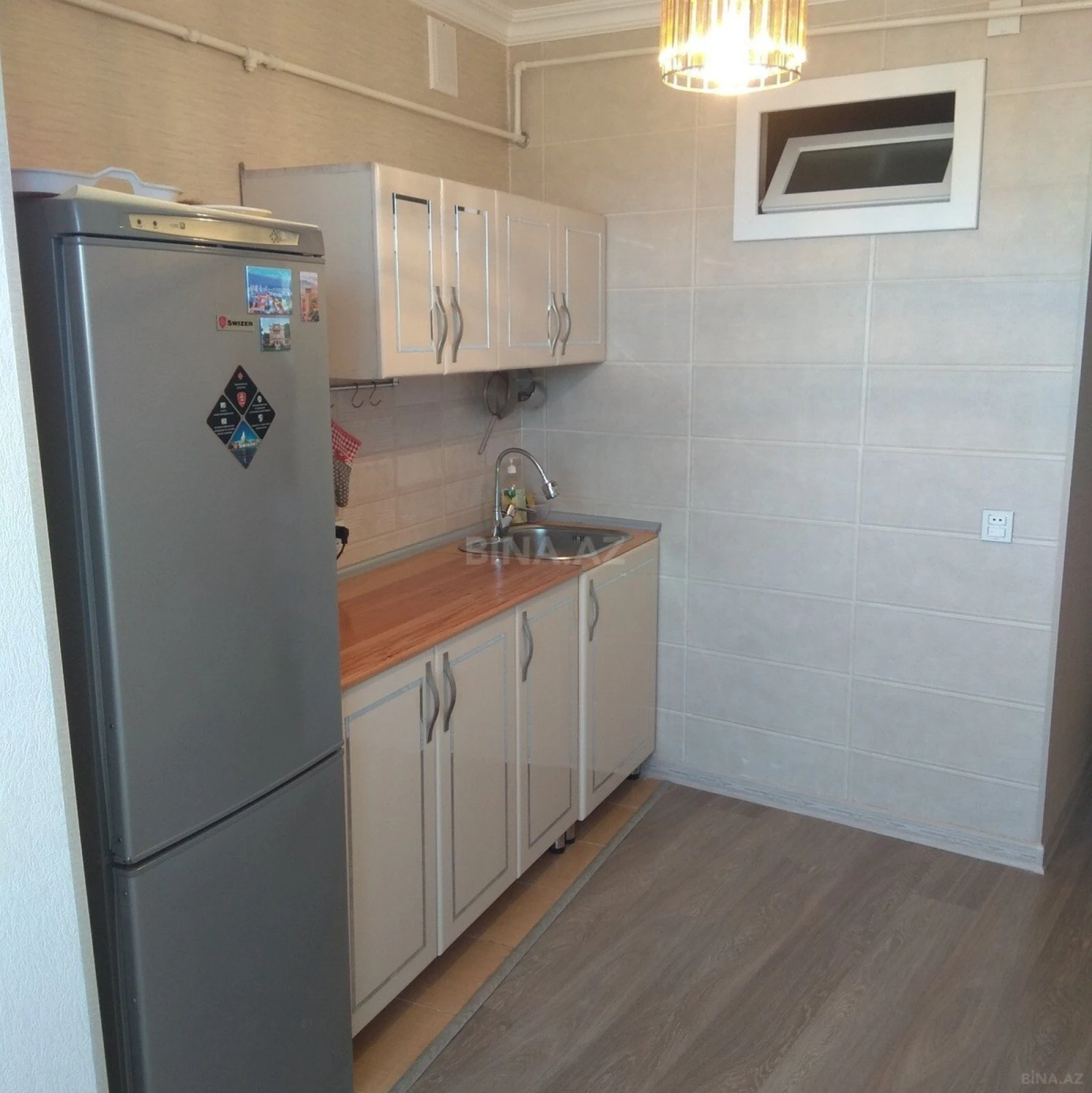 Satılır 2 otaqlı mənzil 75 m²