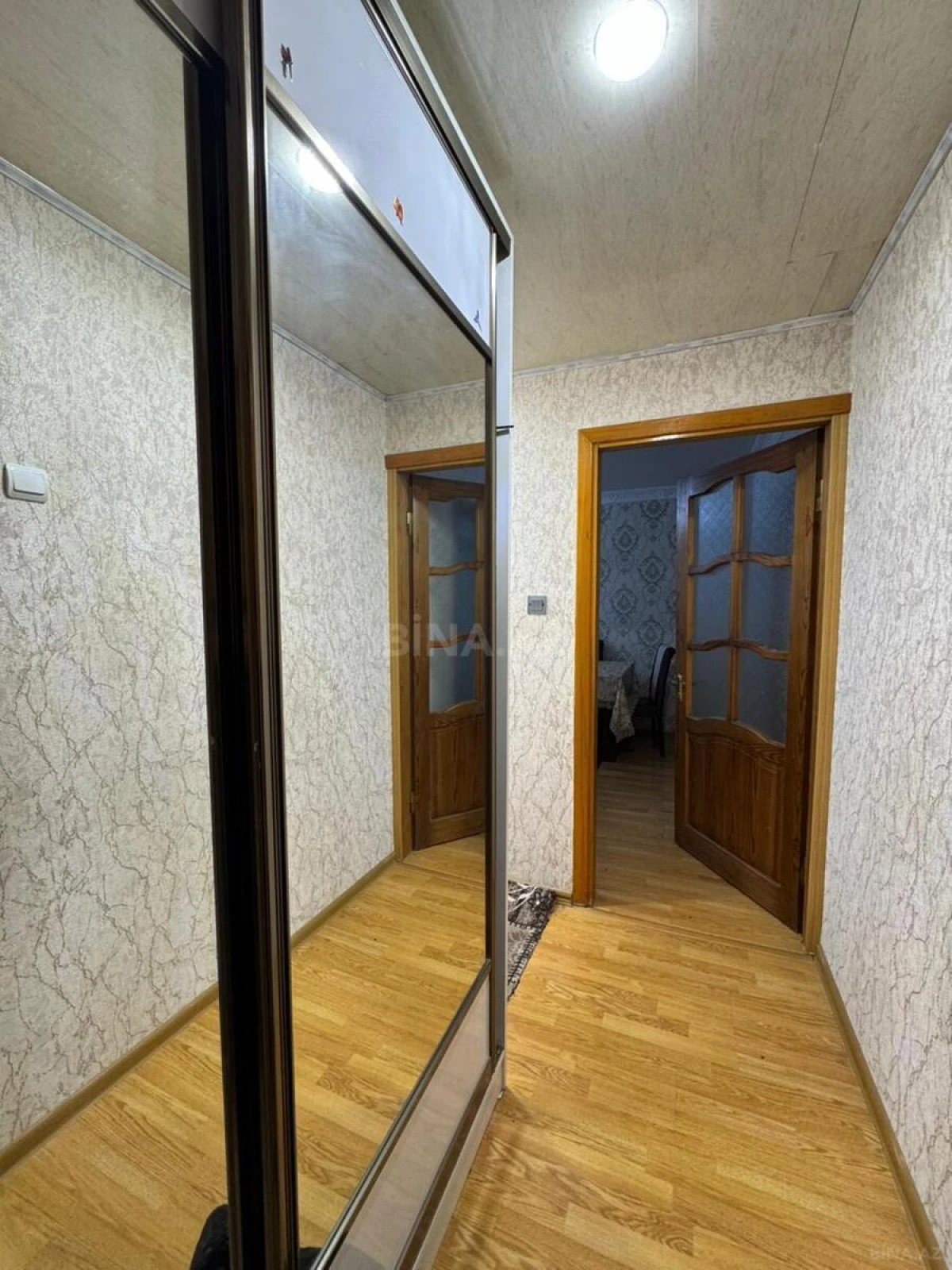 Satılır 2 otaqlı mənzil 55 m²