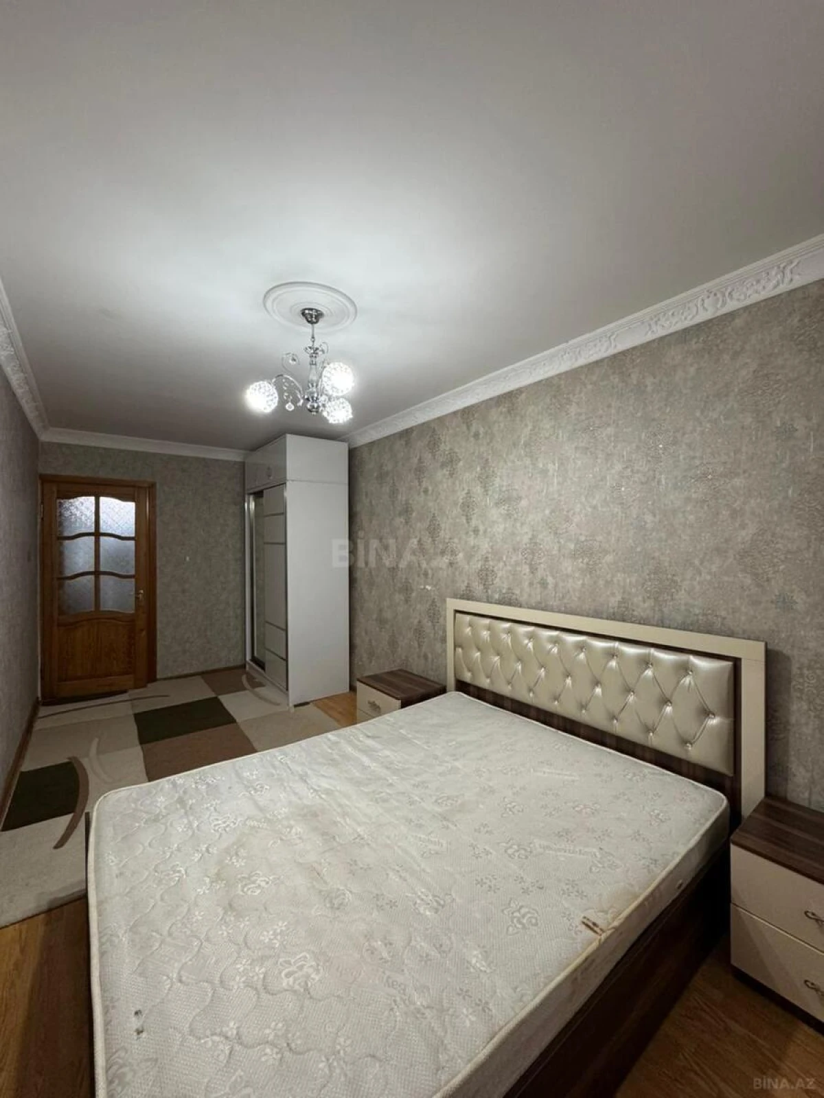 Satılır 2 otaqlı mənzil 55 m²