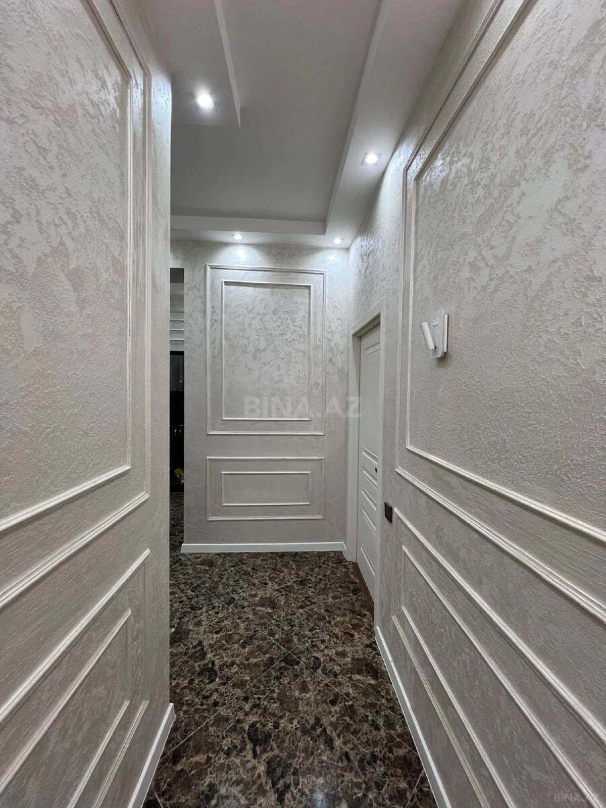 Satılır 3 otaqlı mənzil 75 m²