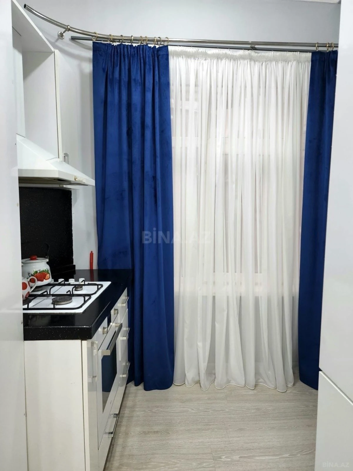 Kirayə verilir 2 otaqlı mənzil 65 m²