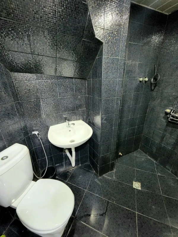 Kirayə verilir 2 otaqlı mənzil 65 m²
