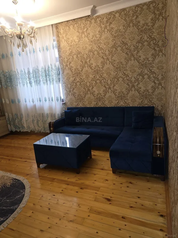 Kirayə verilir 2 otaqlı mənzil 76 m²