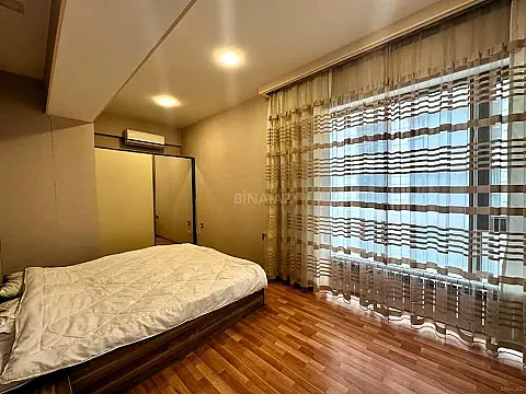 Satılır 3 otaqlı mənzil 115 m²
