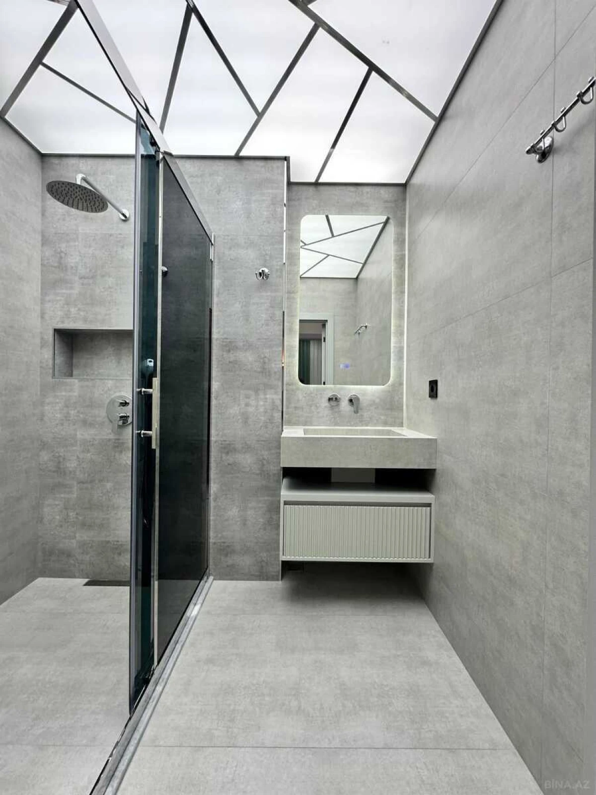 Satılır 3 otaqlı mənzil 85 m²