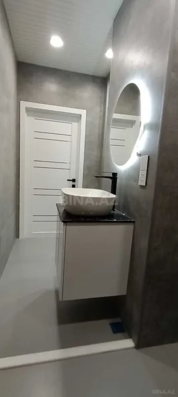 Satılır 2 otaqlı mənzil 60 m²
