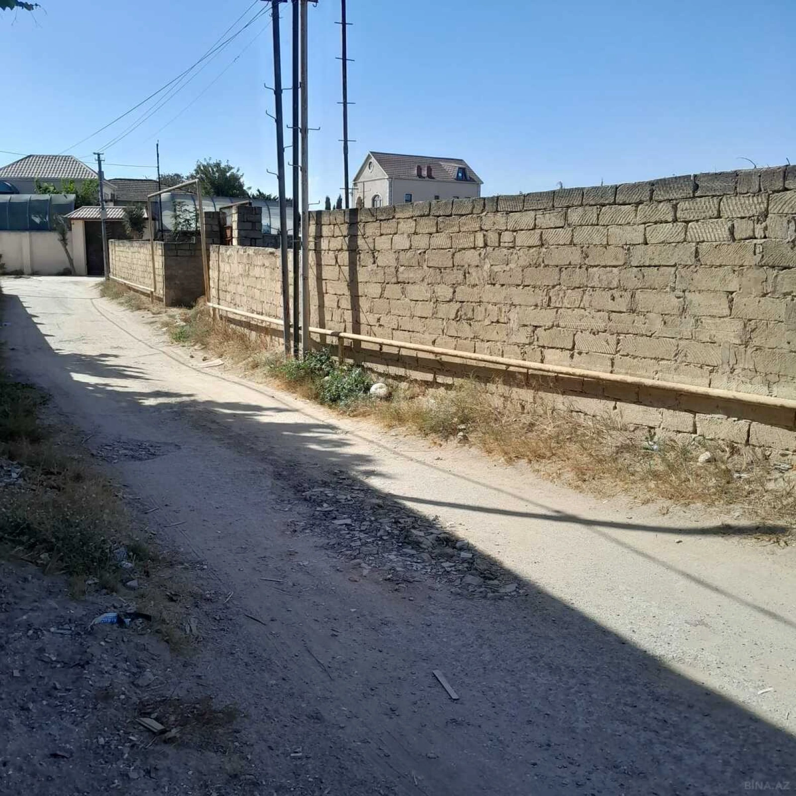 Satılır torpaq sahəsi 12 m²